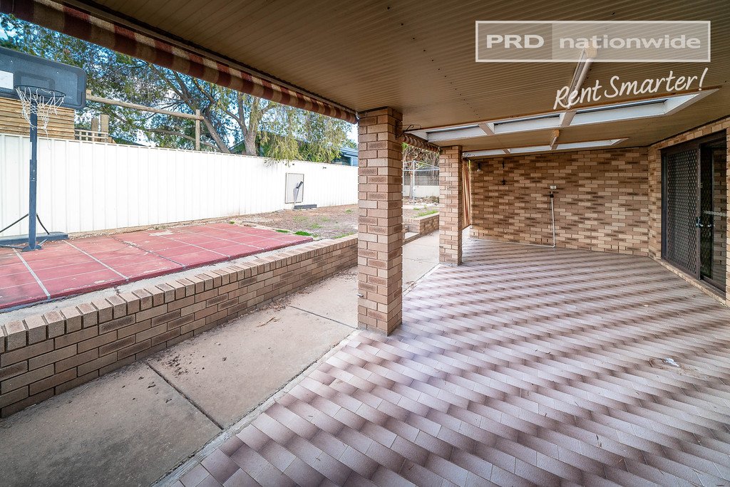 11 Crisp Drive FLOWERDALE 7