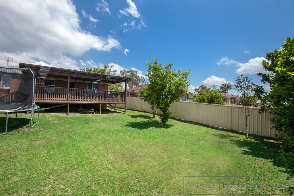 11 Crofton Avenue TENAMBIT 7