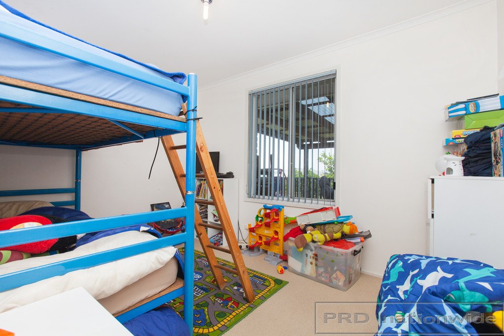 11 Crofton Avenue TENAMBIT 15