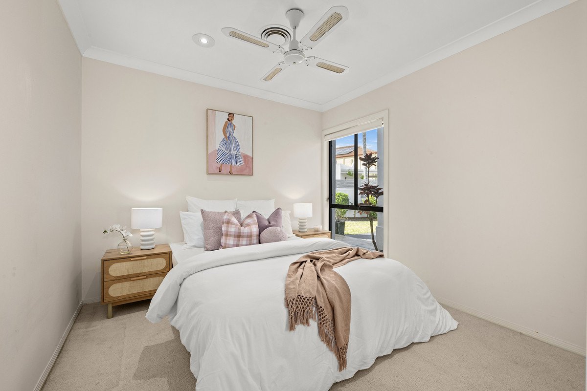 11 Crozet Court Burleigh Waters 11