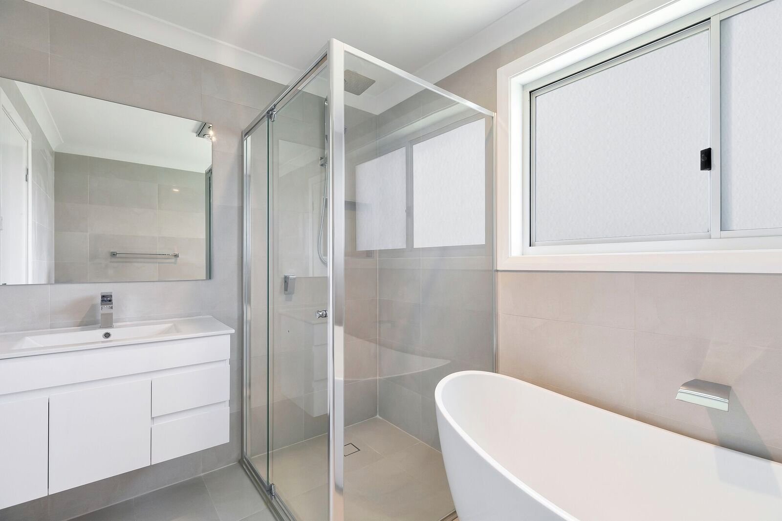 11 Cryptandra Street DENHAM COURT 5