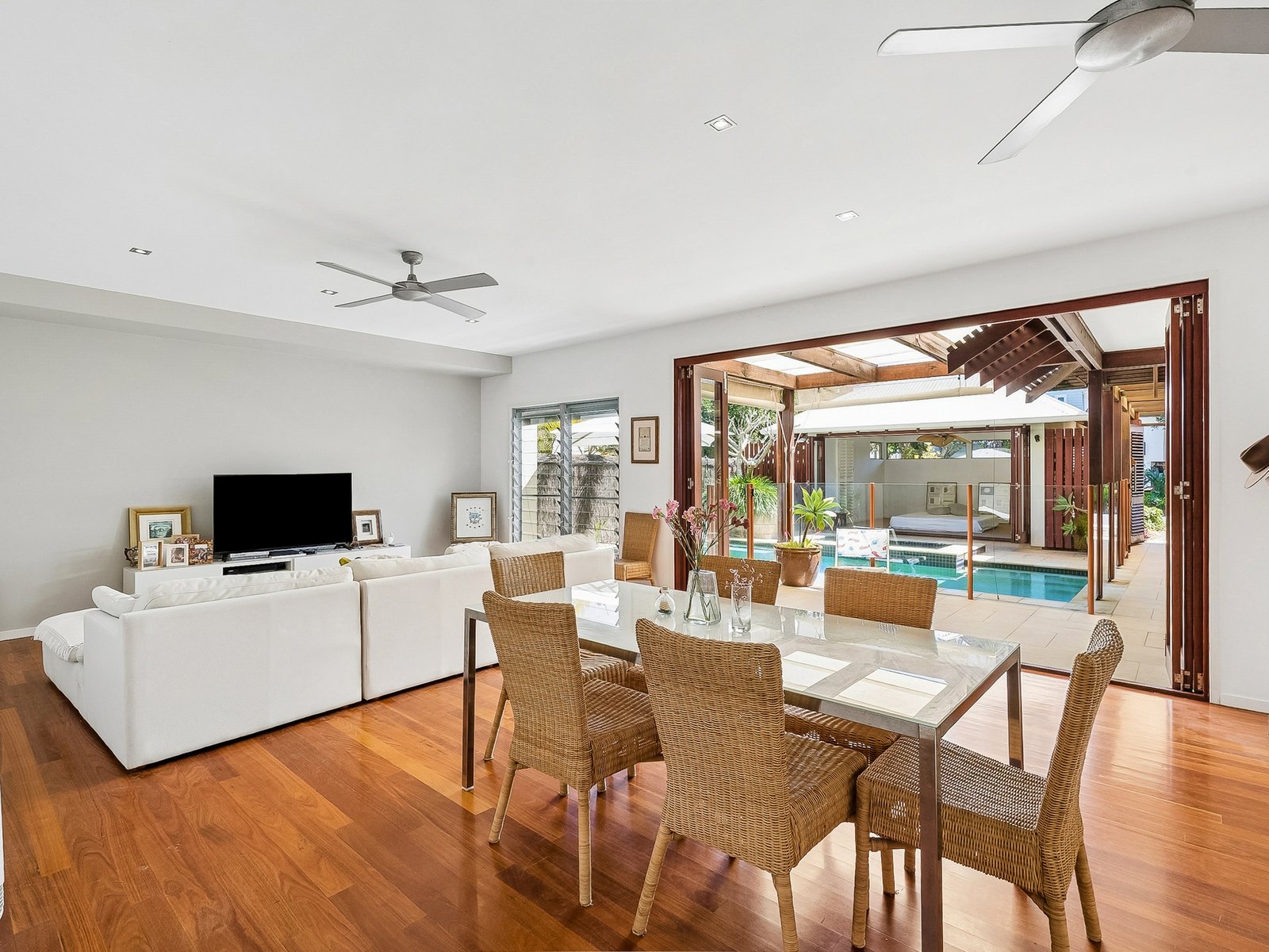 11 Cudgerie Court CASUARINA 13