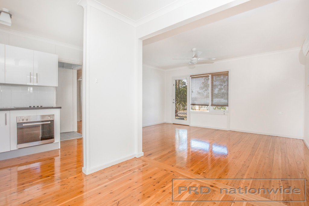 11 Curtin Street EAST MAITLAND 9