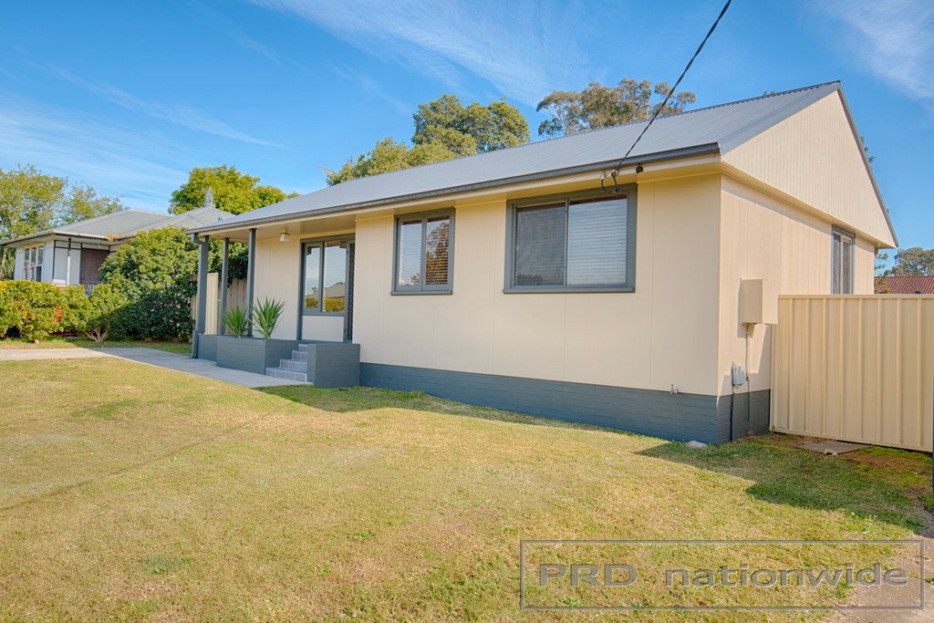 11 Curtin Street EAST MAITLAND 14