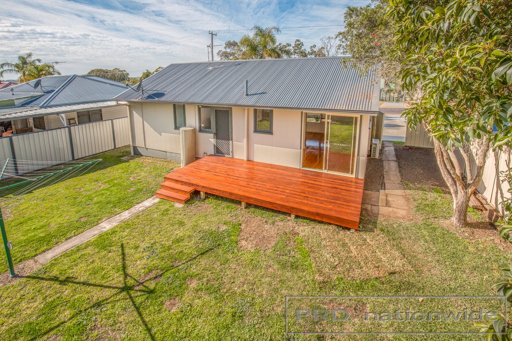 11 Curtin Street EAST MAITLAND 17