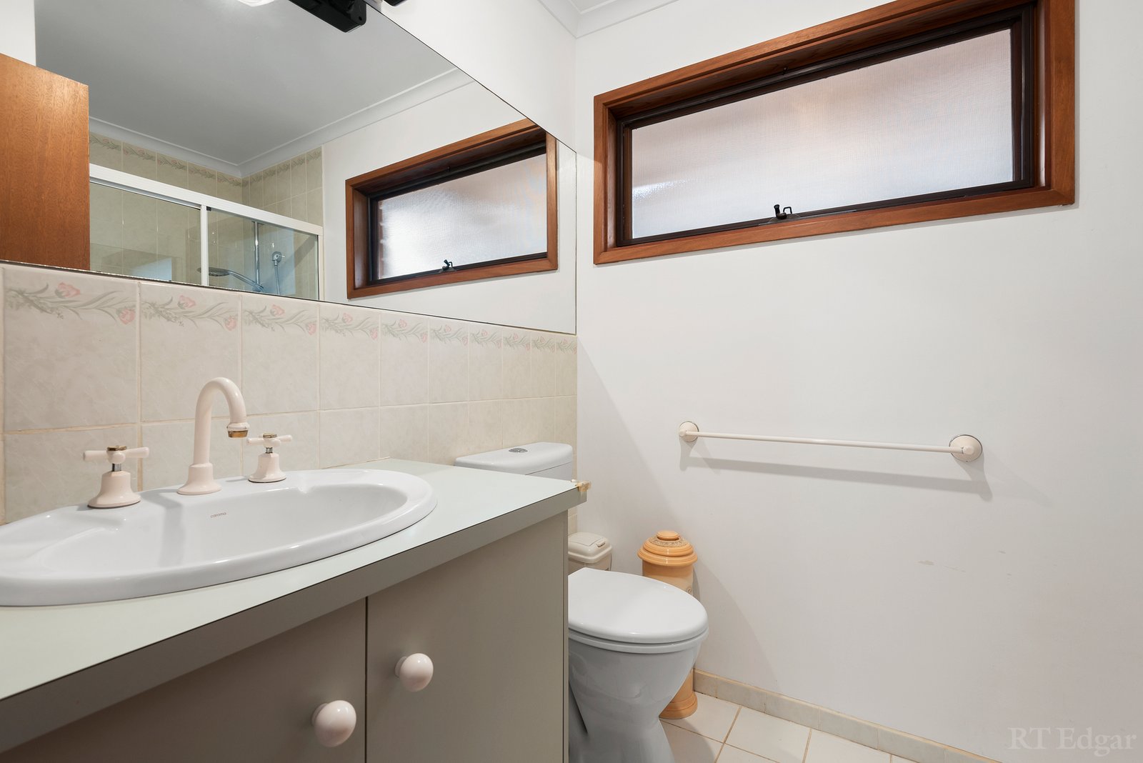 Real Estate and Property in 11 Curtis Court, Leopold, VIC