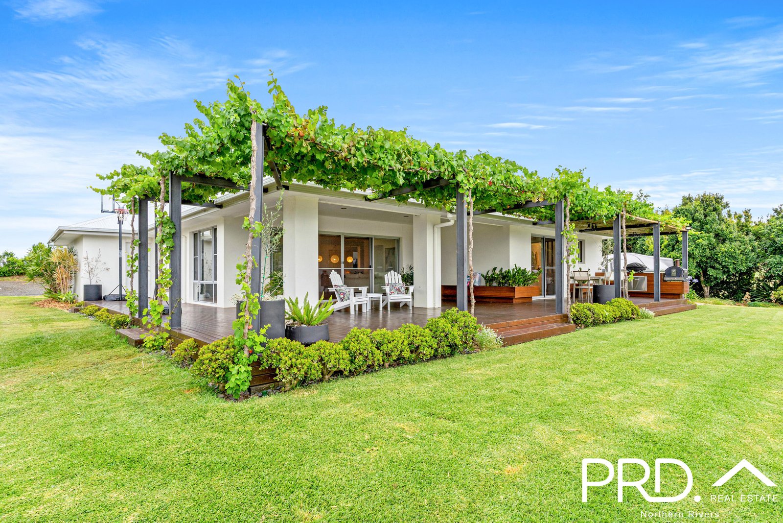 11 Daisy Place FAIRY HILL 1