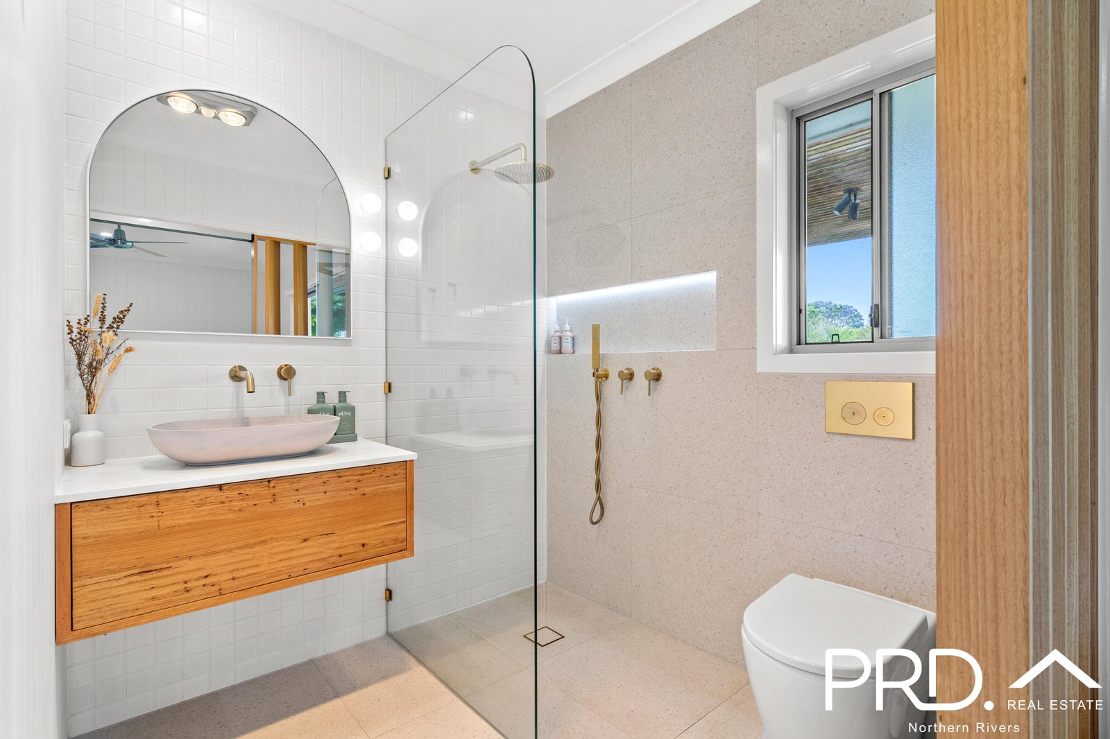 11 Daisy Place FAIRY HILL 11