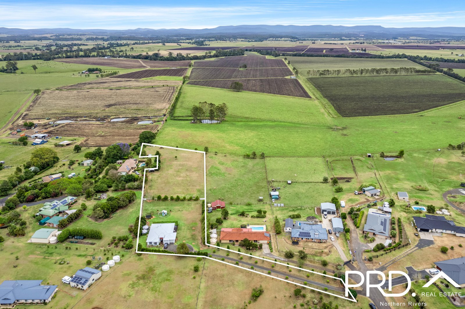 11 Daisy Place FAIRY HILL 15