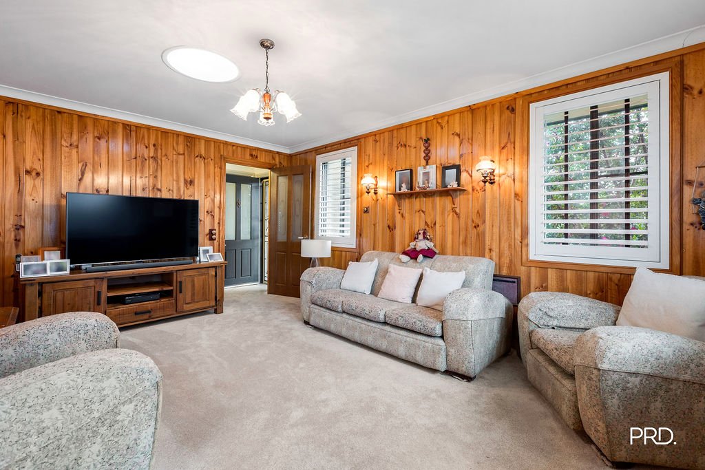 11 Dampier Avenue WERRINGTON COUNTY 2