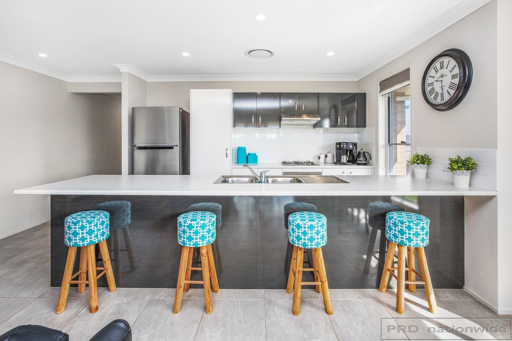 11 Damsel Street CHISHOLM 3