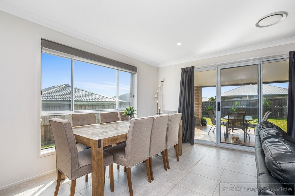 11 Damsel Street CHISHOLM 5