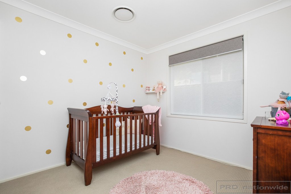 11 Damsel Street CHISHOLM 15