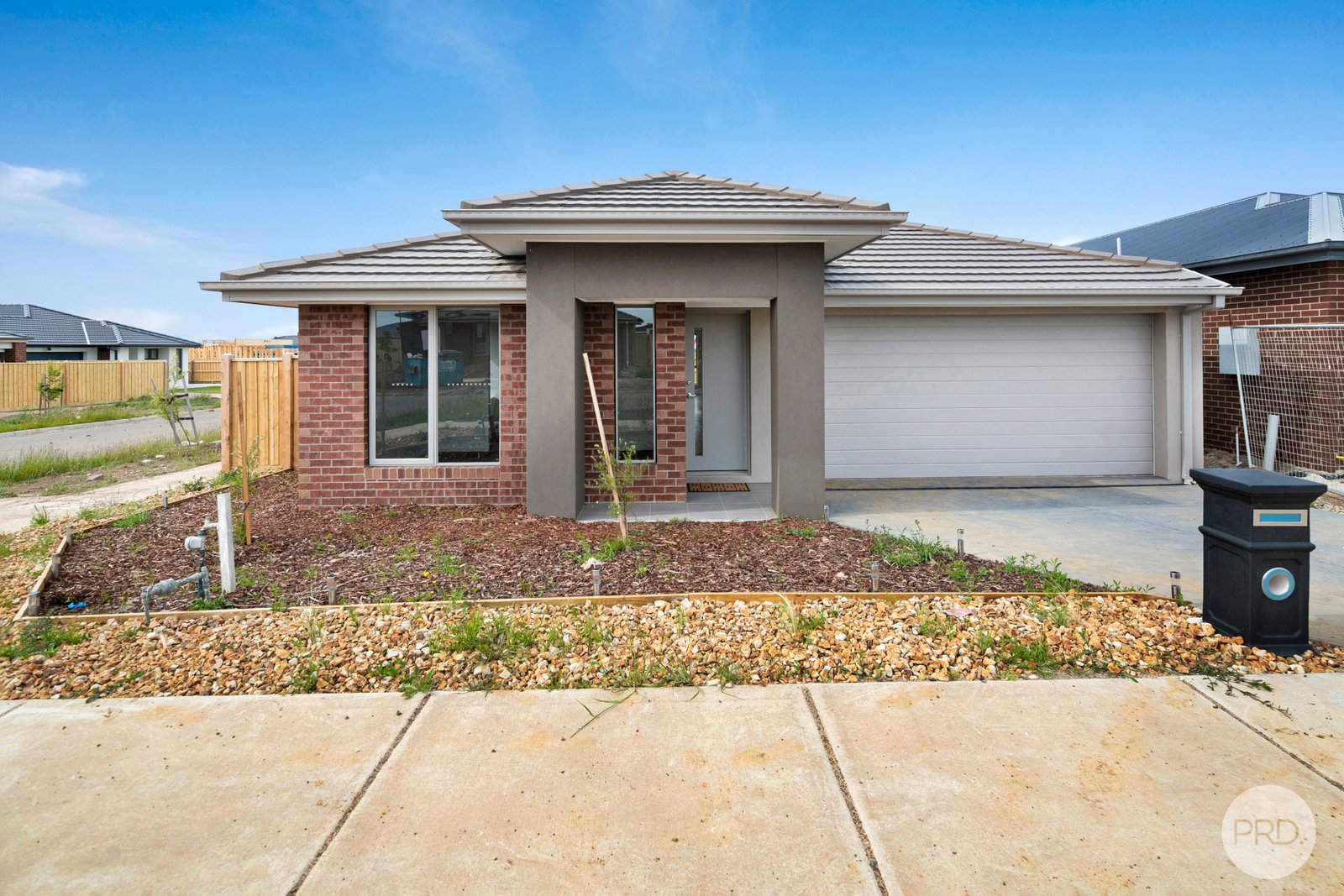 11 Dante Crescent BONSHAW 1