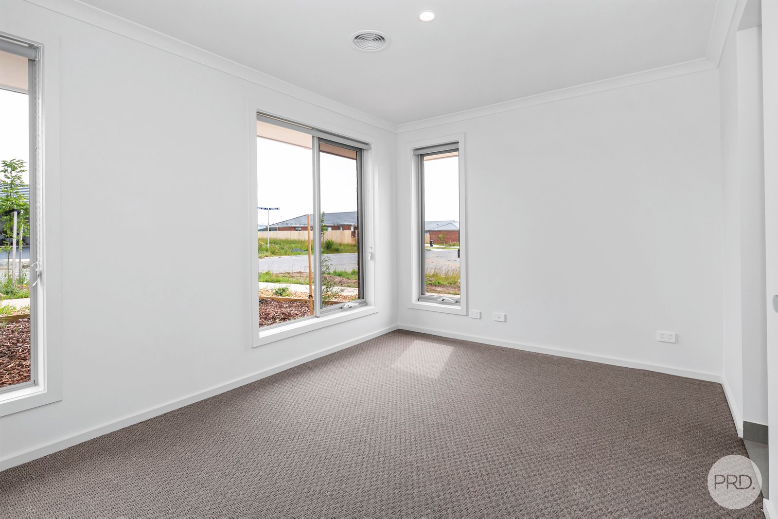 11 Dante Crescent BONSHAW 8