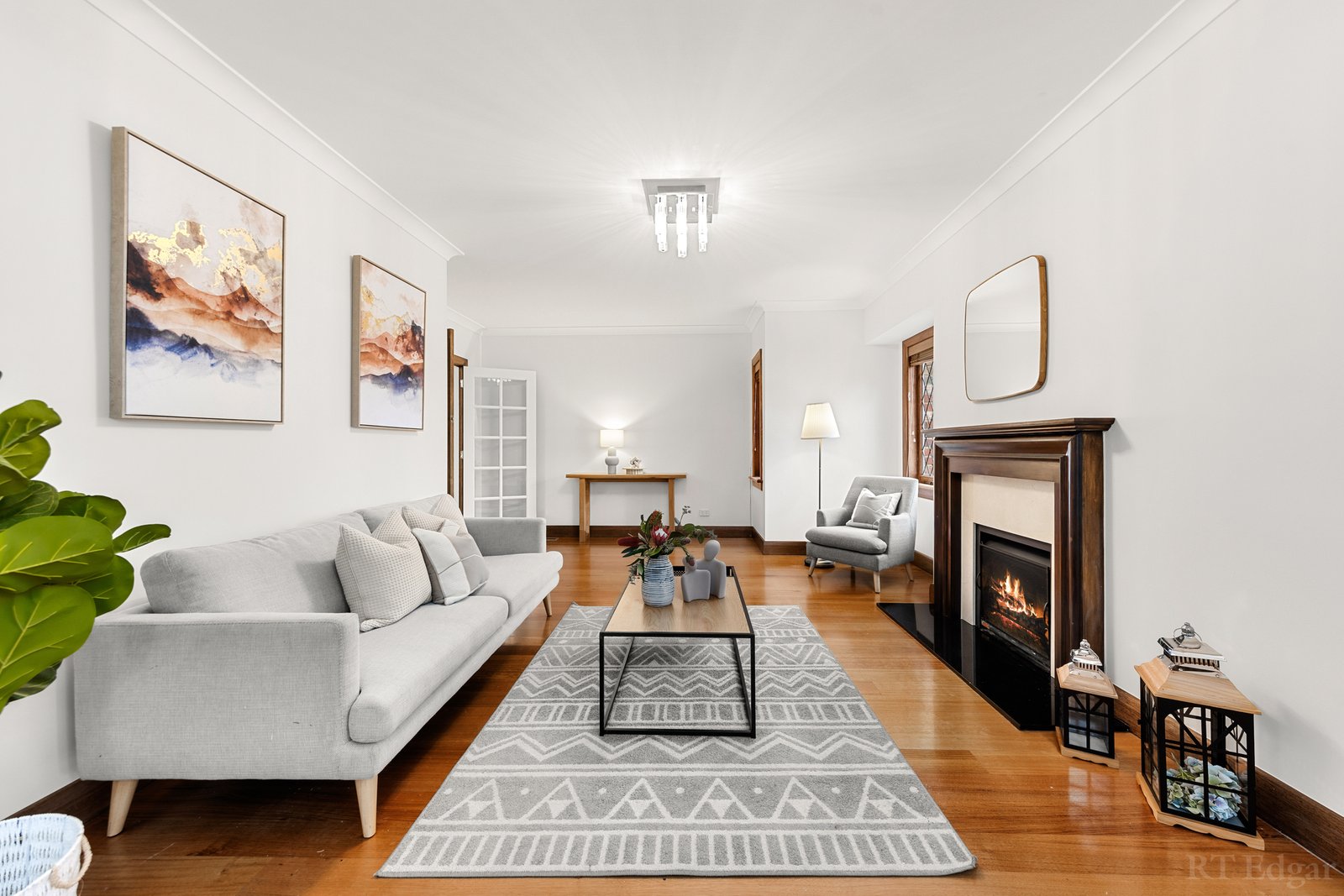 Real Estate and Property in 11 Davis Street, Doncaster, VIC