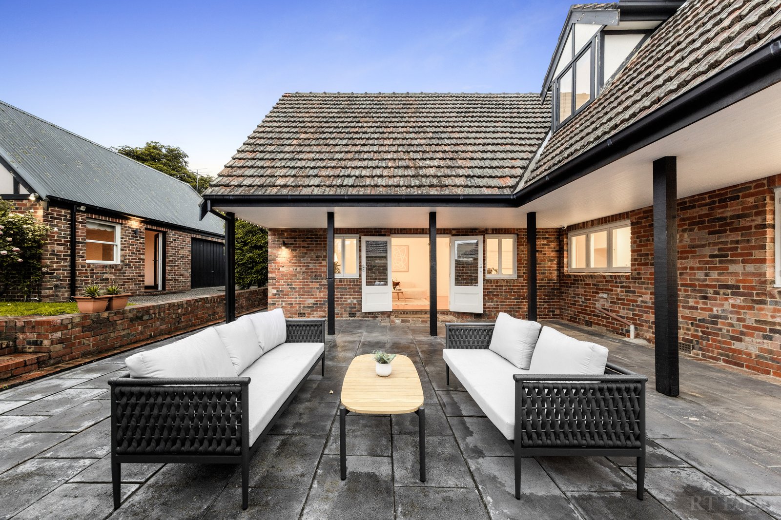 Real Estate and Property in 11 Davis Street, Doncaster, VIC