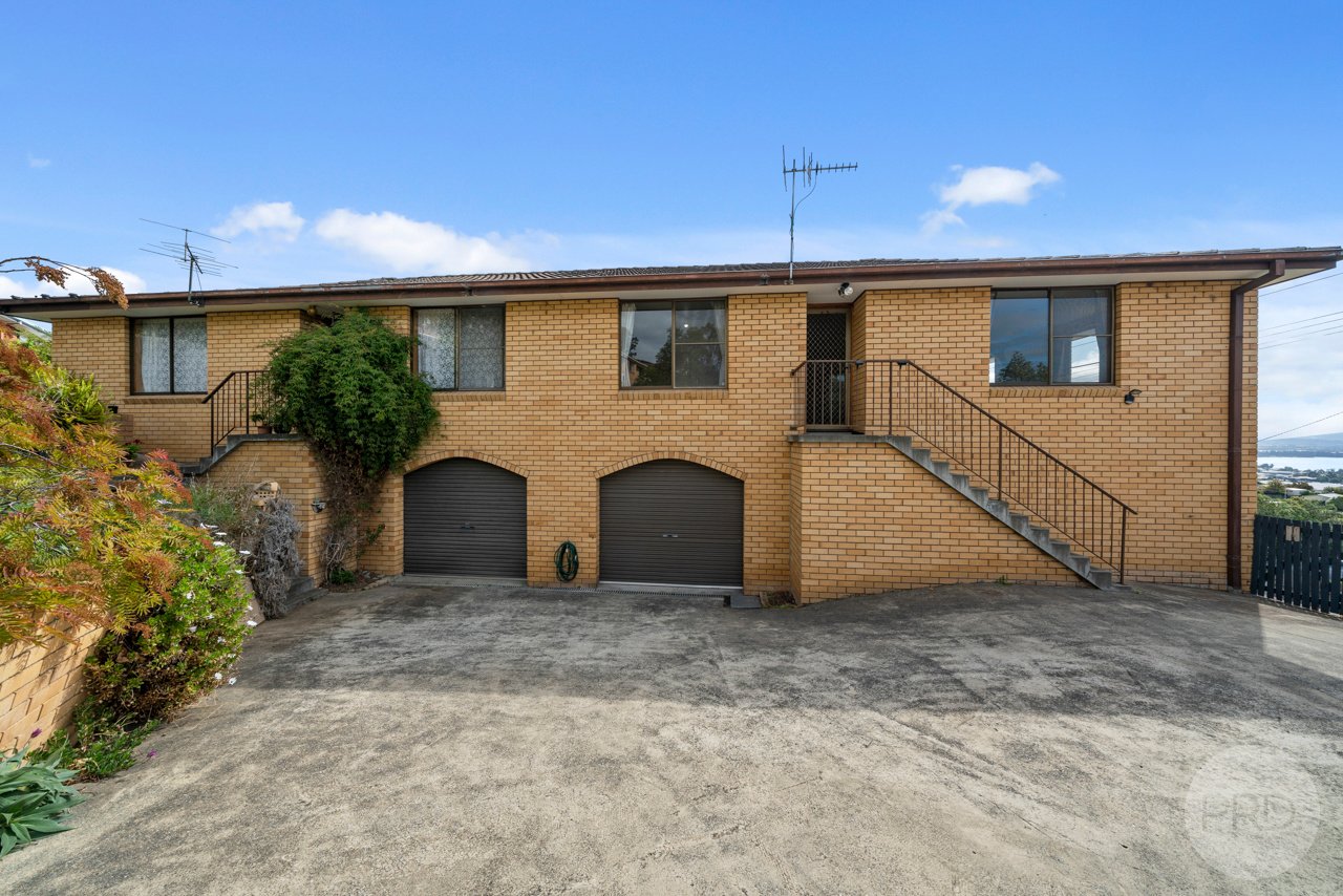 1/1 Daylesford Road GLENORCHY 19