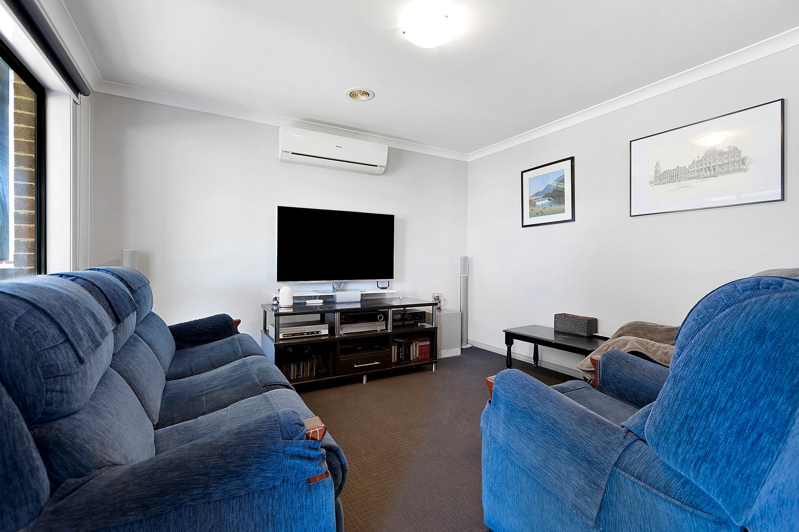 Gallery: 11 Deharl Court