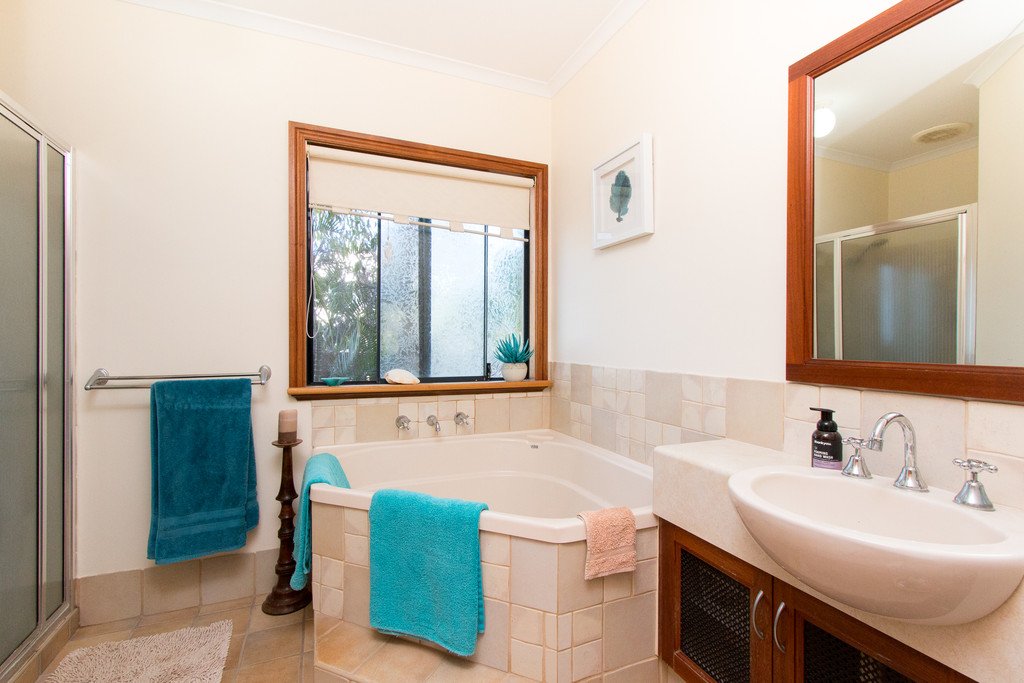 11 Demco Drive BROOME 16