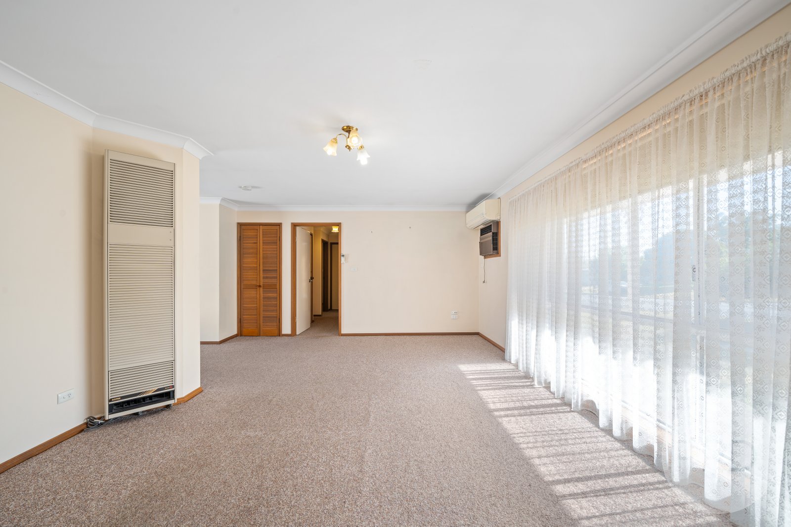 1/1 Derna Place ASHMONT 3