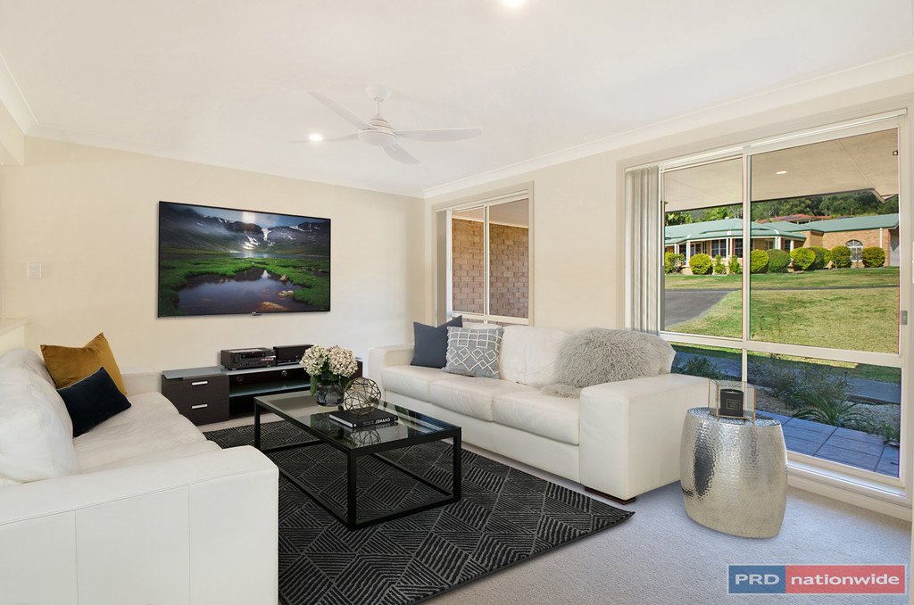 11 Diamentina Way LAKEWOOD 5