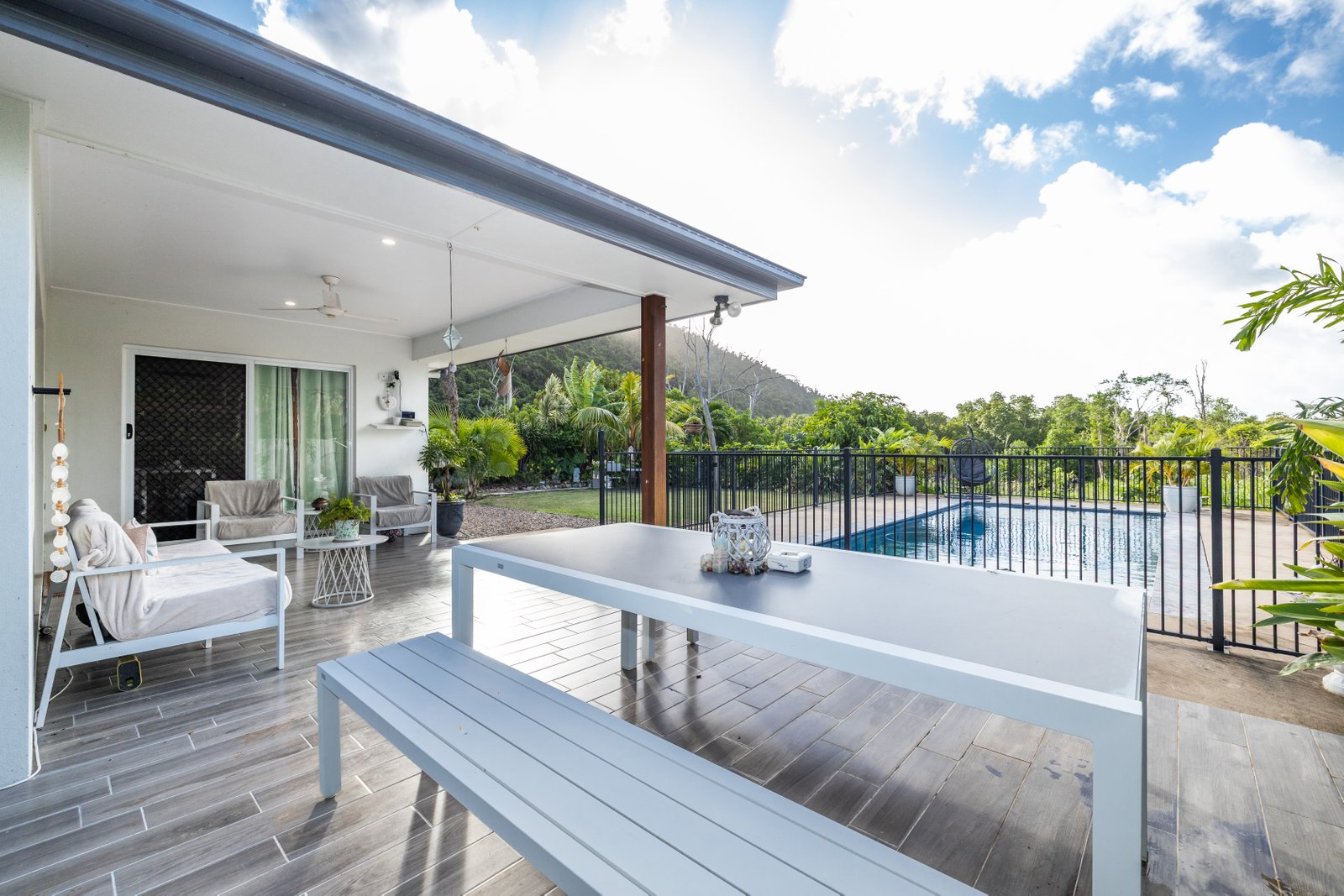 11 Discovery Drive FLAMETREE 6