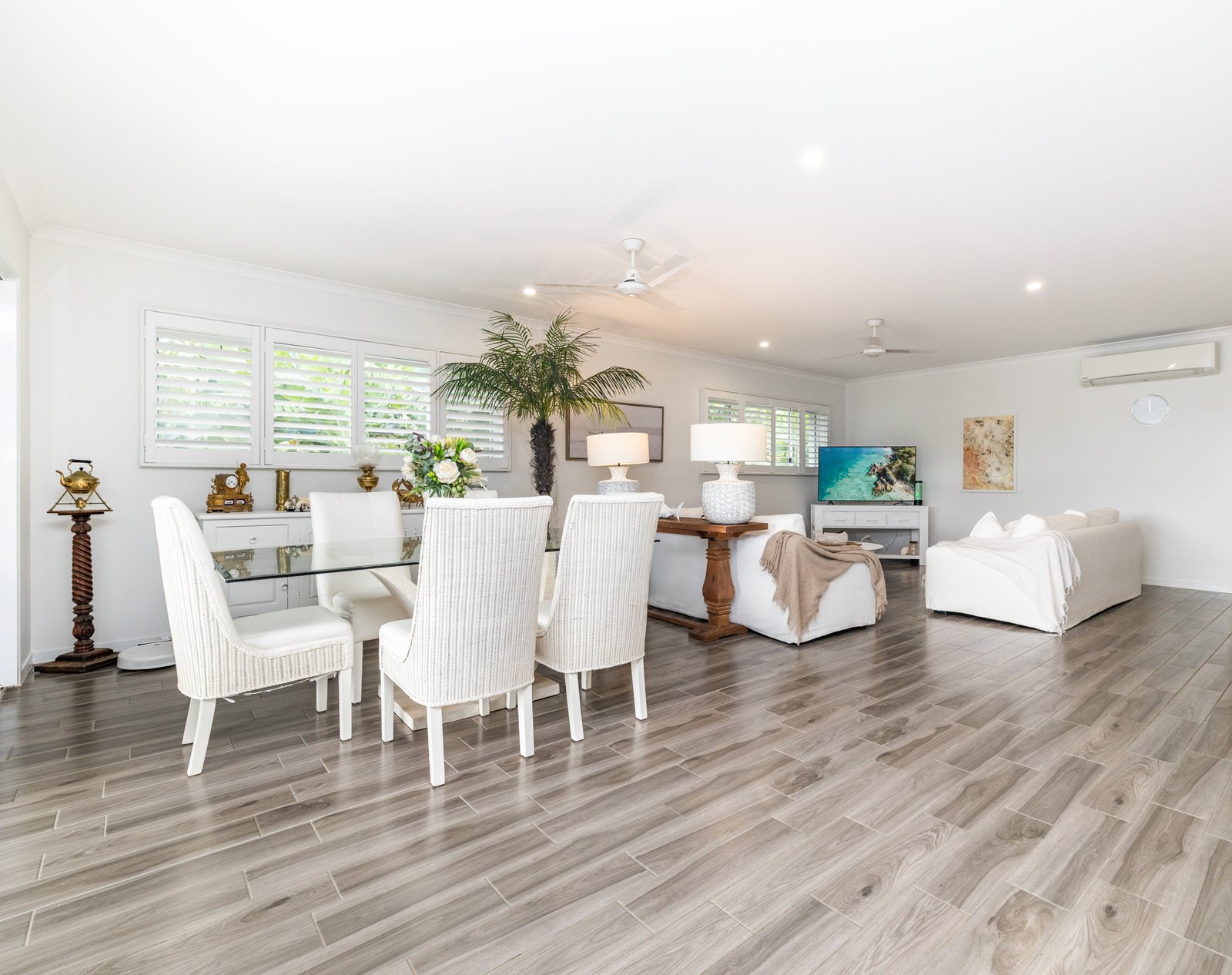 11 Discovery Drive FLAMETREE 17