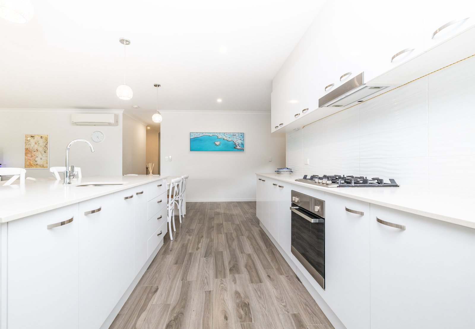 11 Discovery Drive FLAMETREE 18