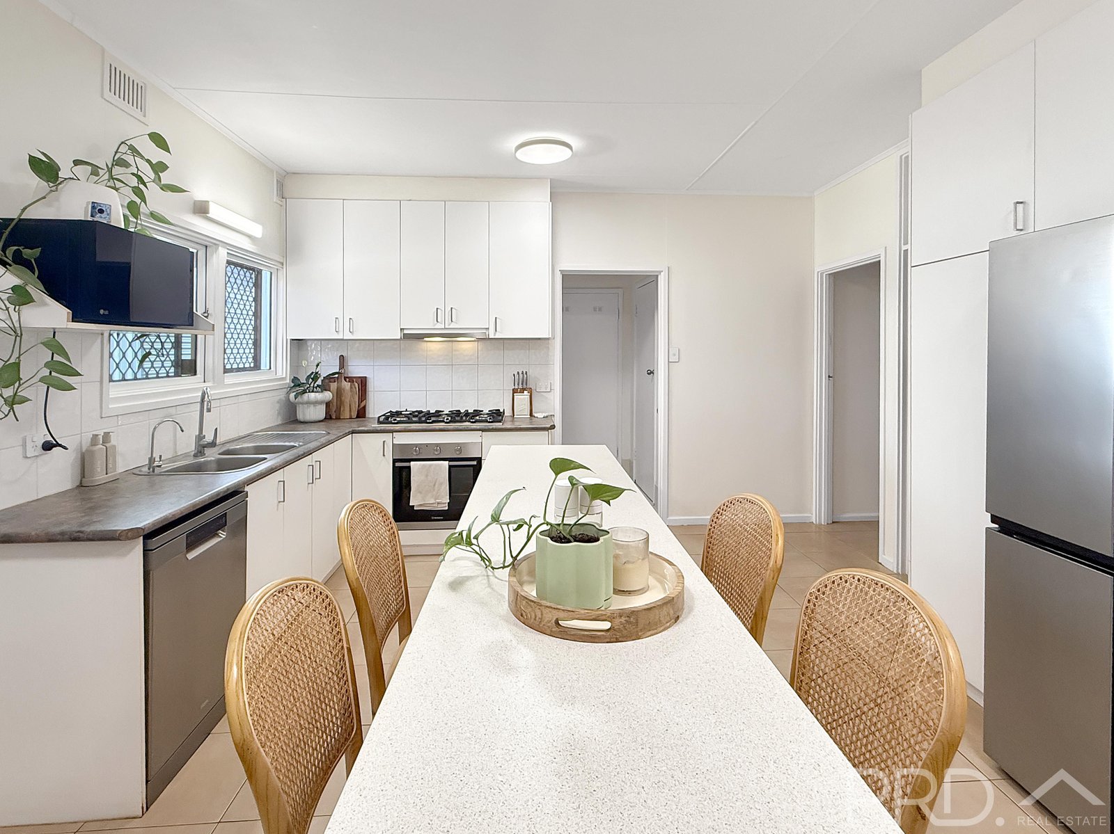 11 Dolphin Way BULGARRA 8