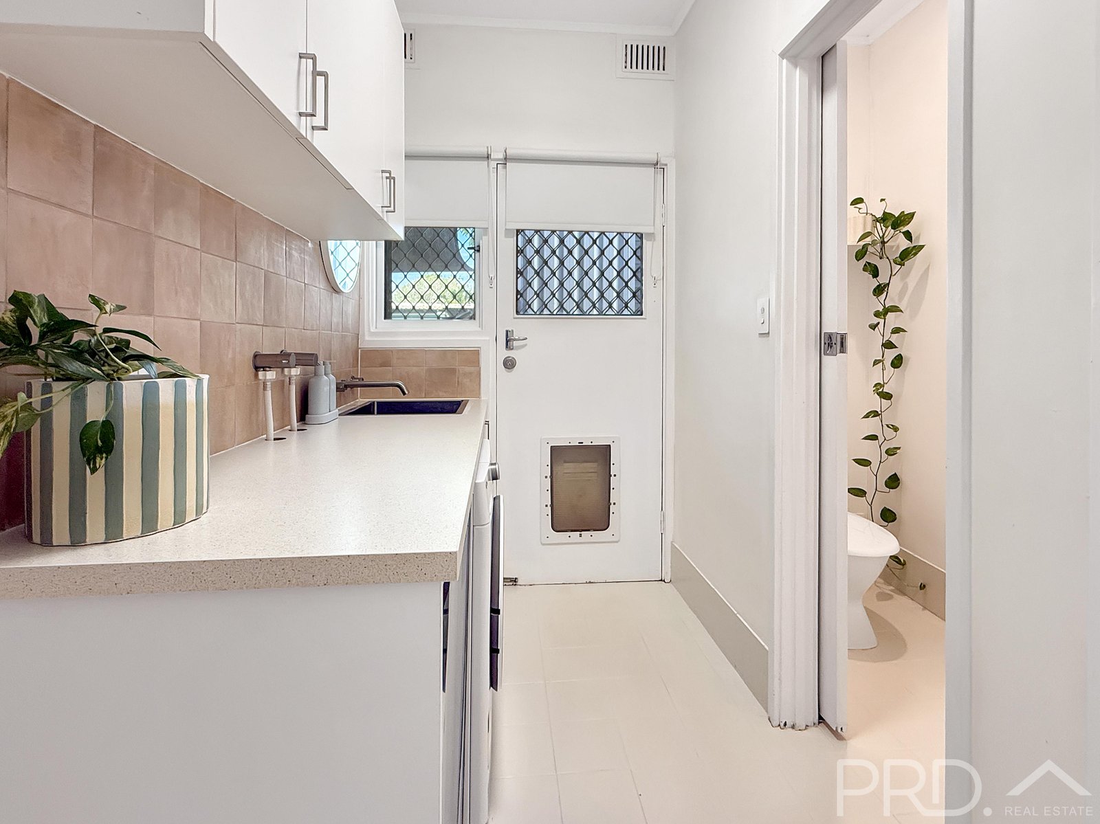 11 Dolphin Way BULGARRA 12