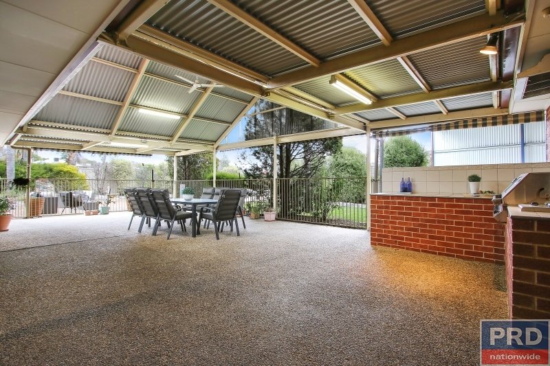 11 Donnolley Court LAVINGTON 15