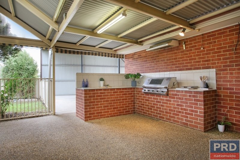 11 Donnolley Court LAVINGTON 16