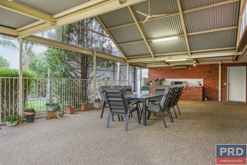 11 Donnolley Court LAVINGTON 17