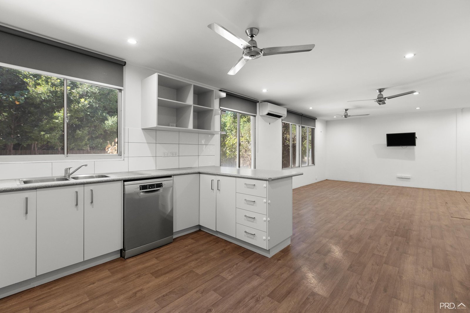 11 Dora Street BROOME 7