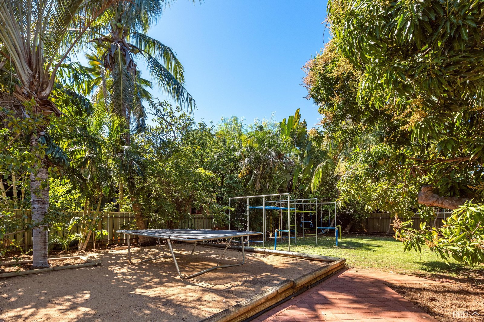 11 Dora Street BROOME 24