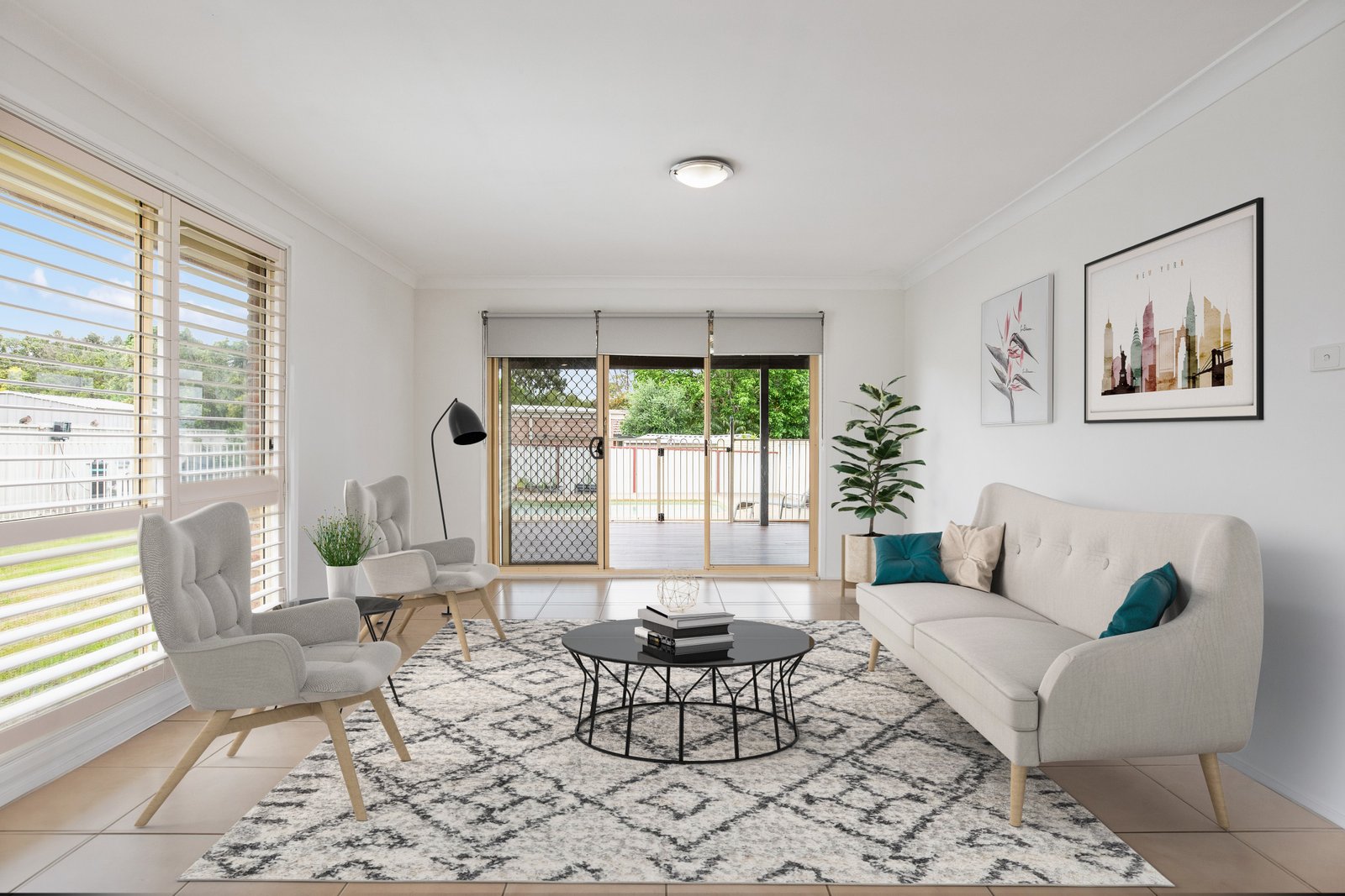 11 Douglas Close LARGS 7