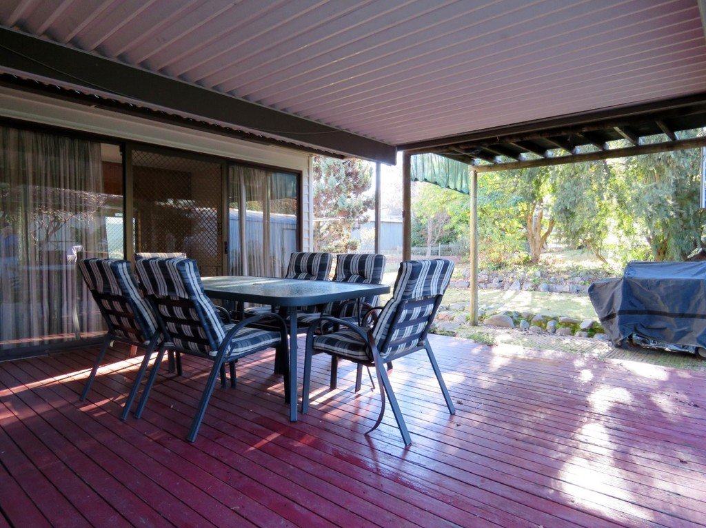 11 Douglas Street KHANCOBAN 8