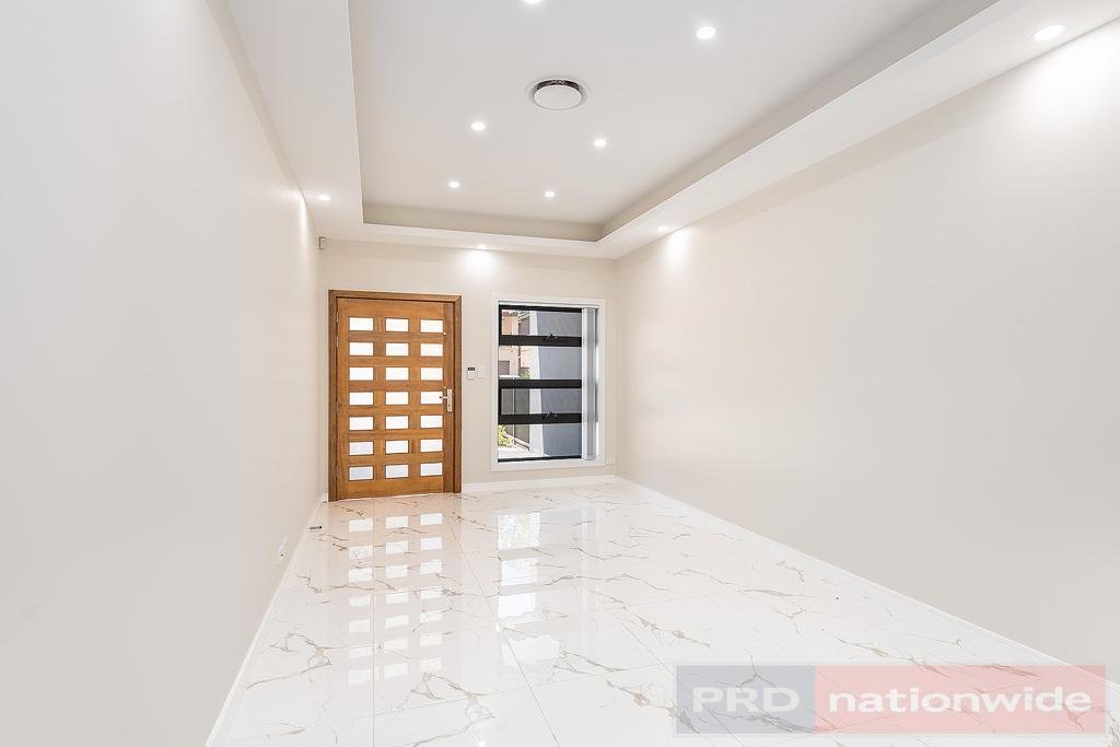 11 Dowding Street PANANIA 2