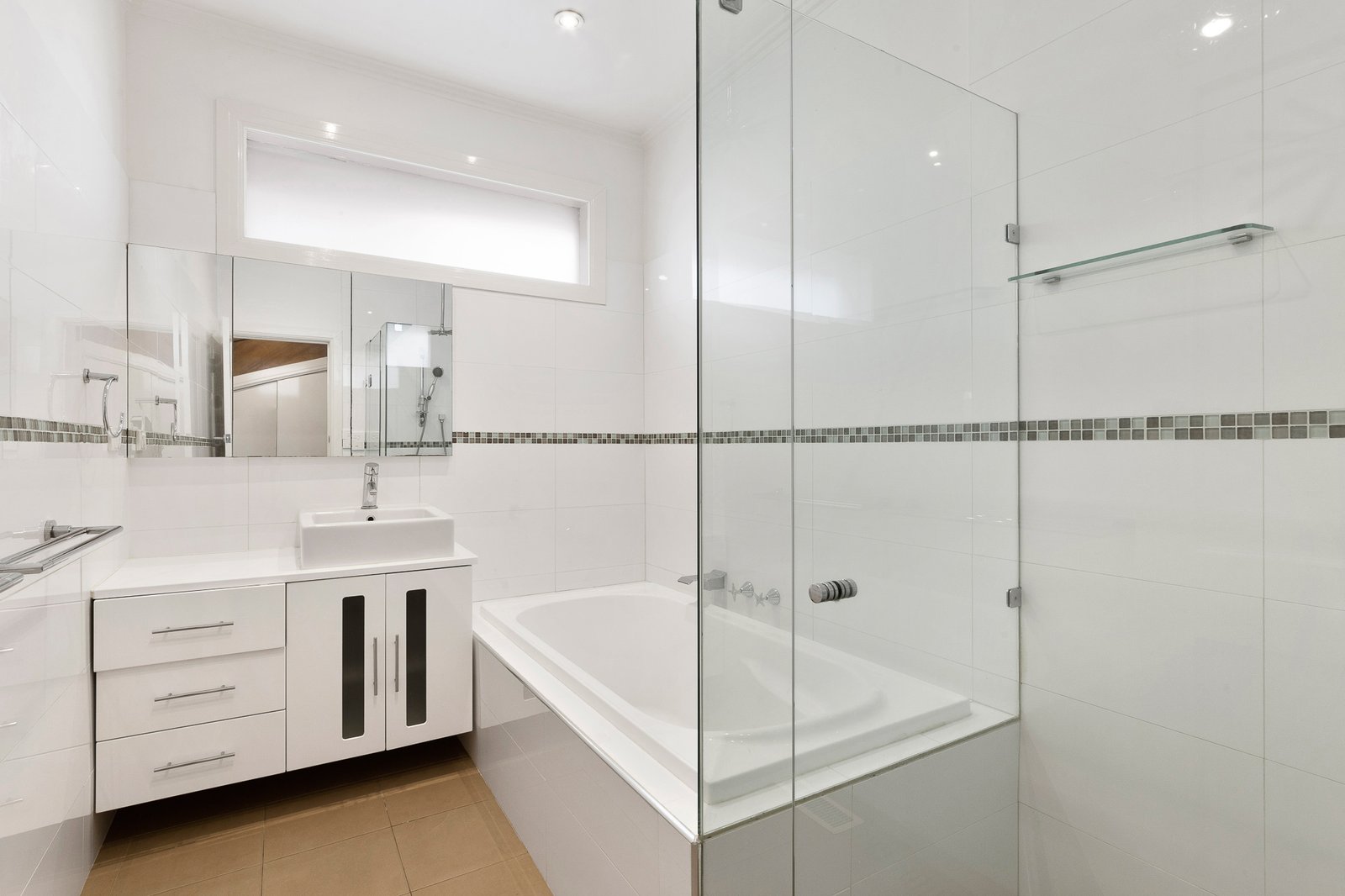 Gallery: 11 Draper Street