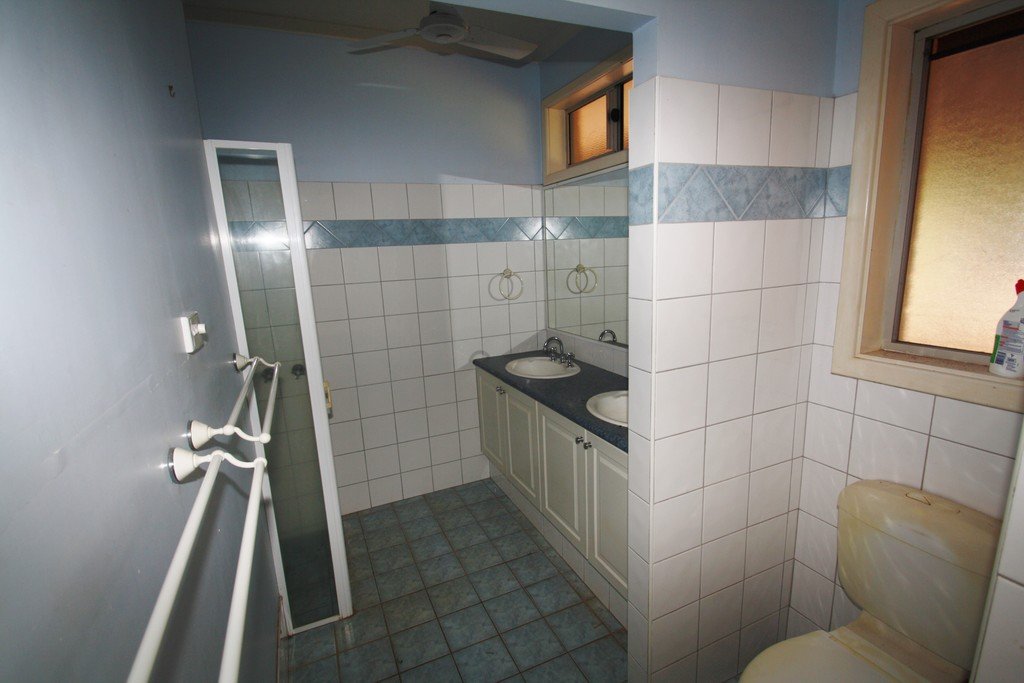 11 Drummond Place CABLE BEACH 3