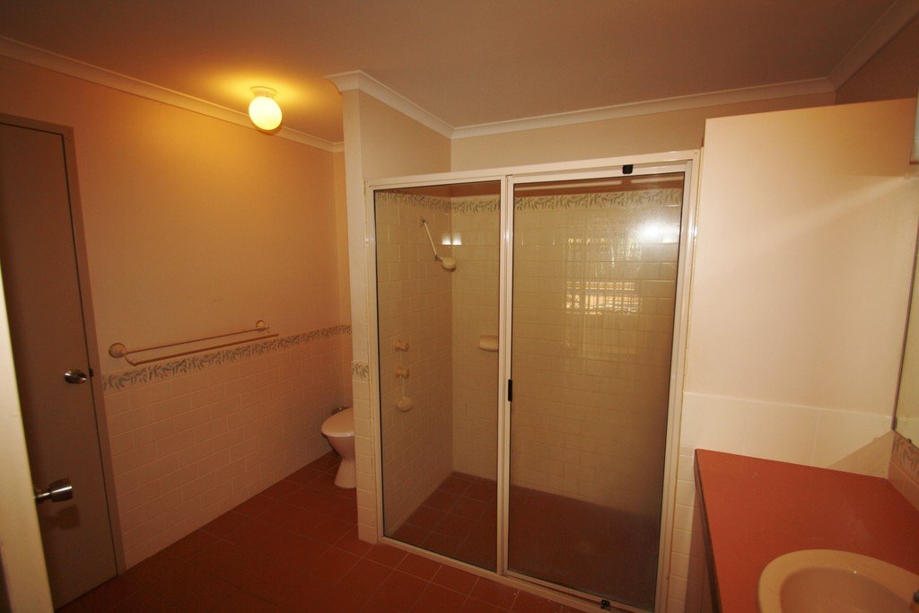 11 Drummond Place CABLE BEACH 8