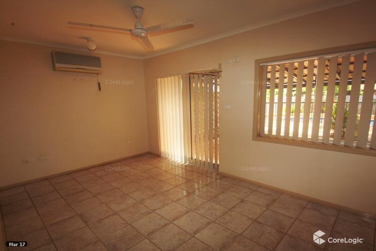 11 Drummond Place CABLE BEACH 7