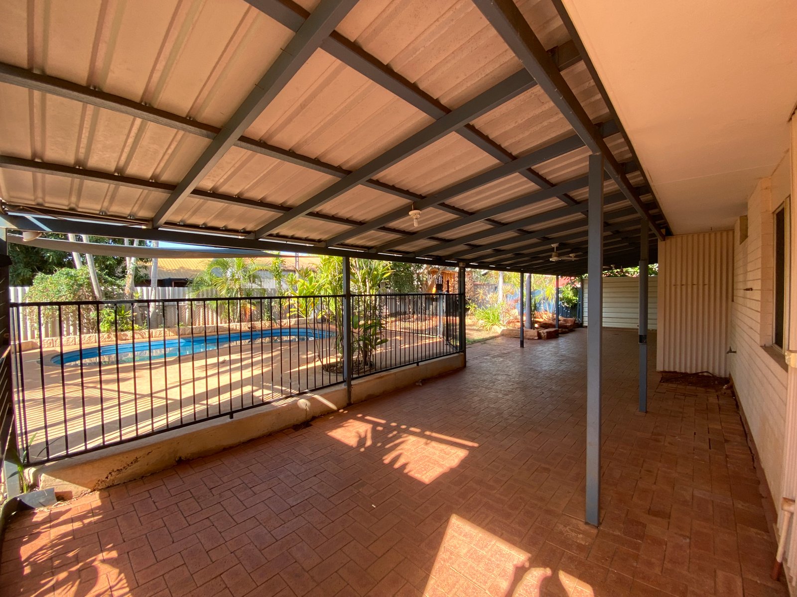 11 Drummond Place CABLE BEACH 10