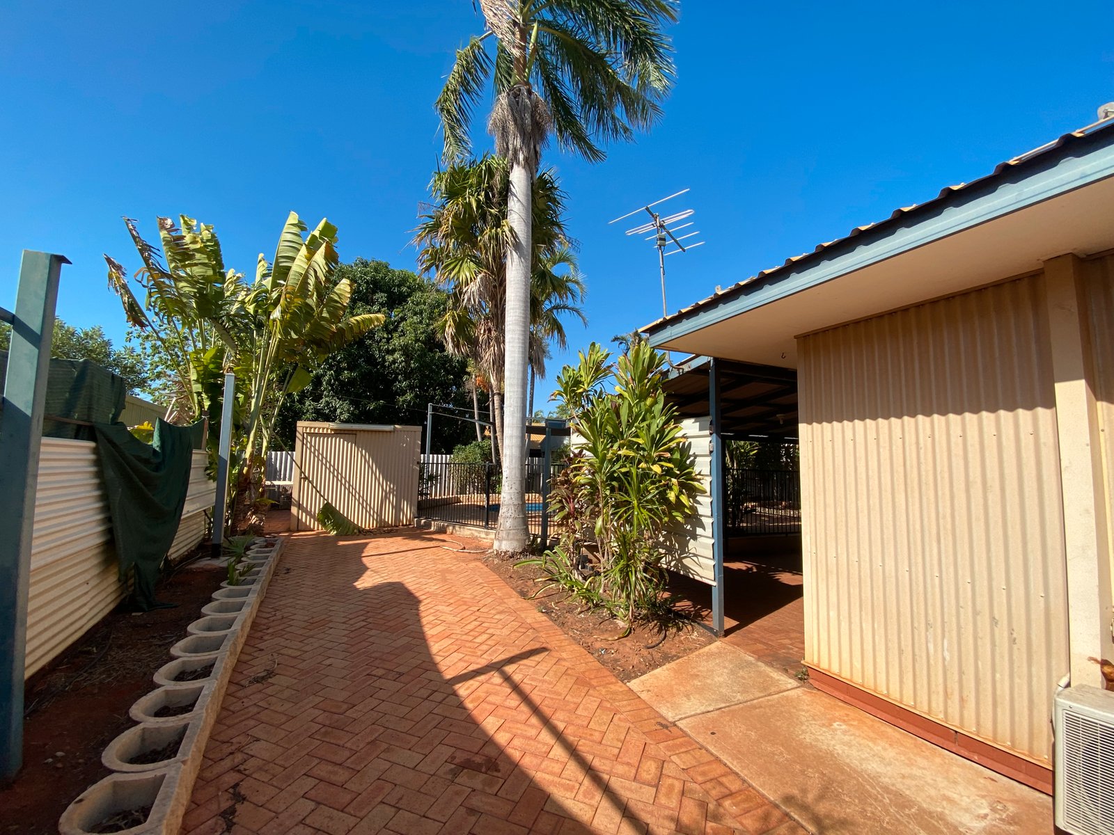 11 Drummond Place CABLE BEACH 11