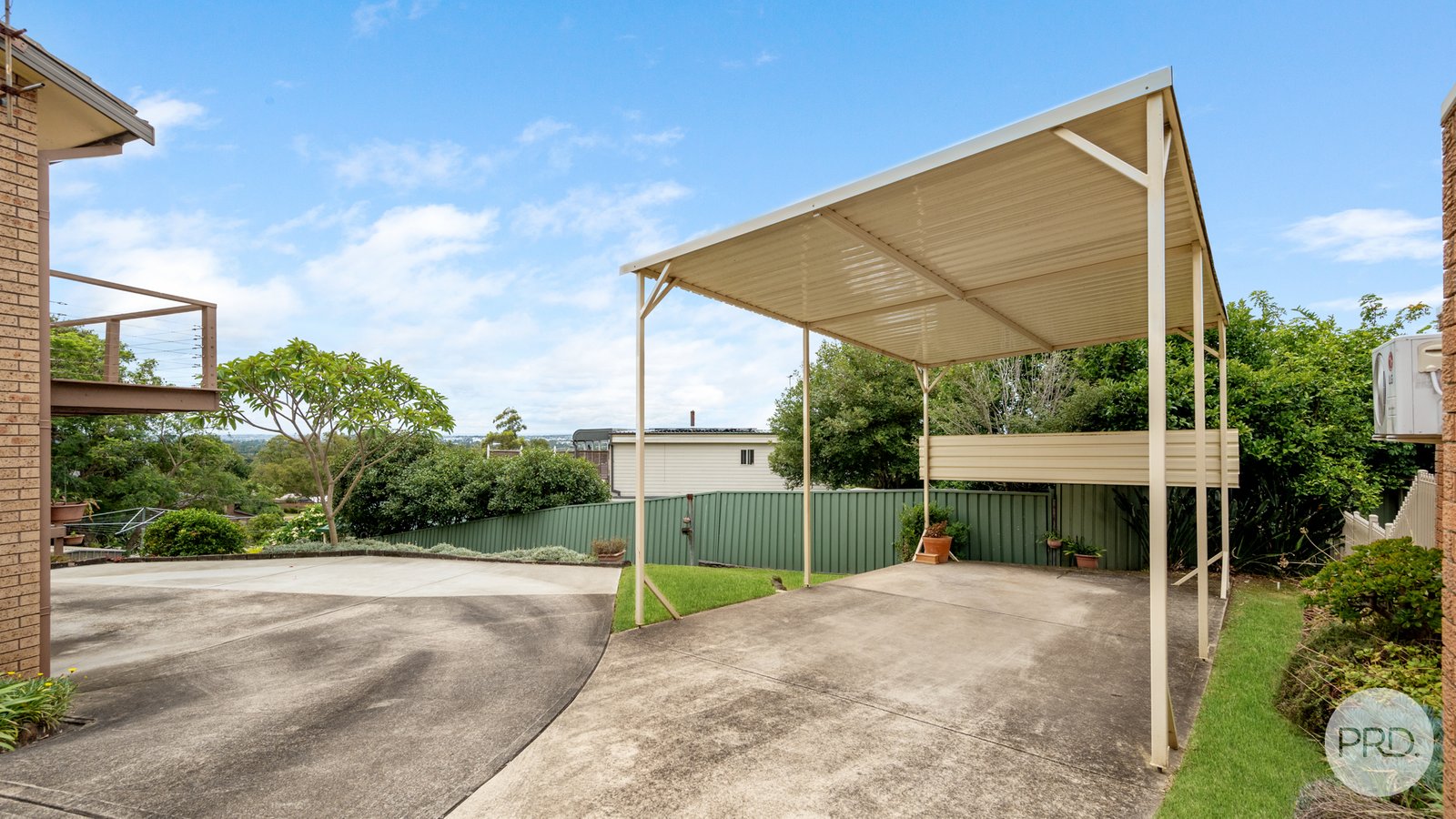 11 Dryad Place LEONAY 16