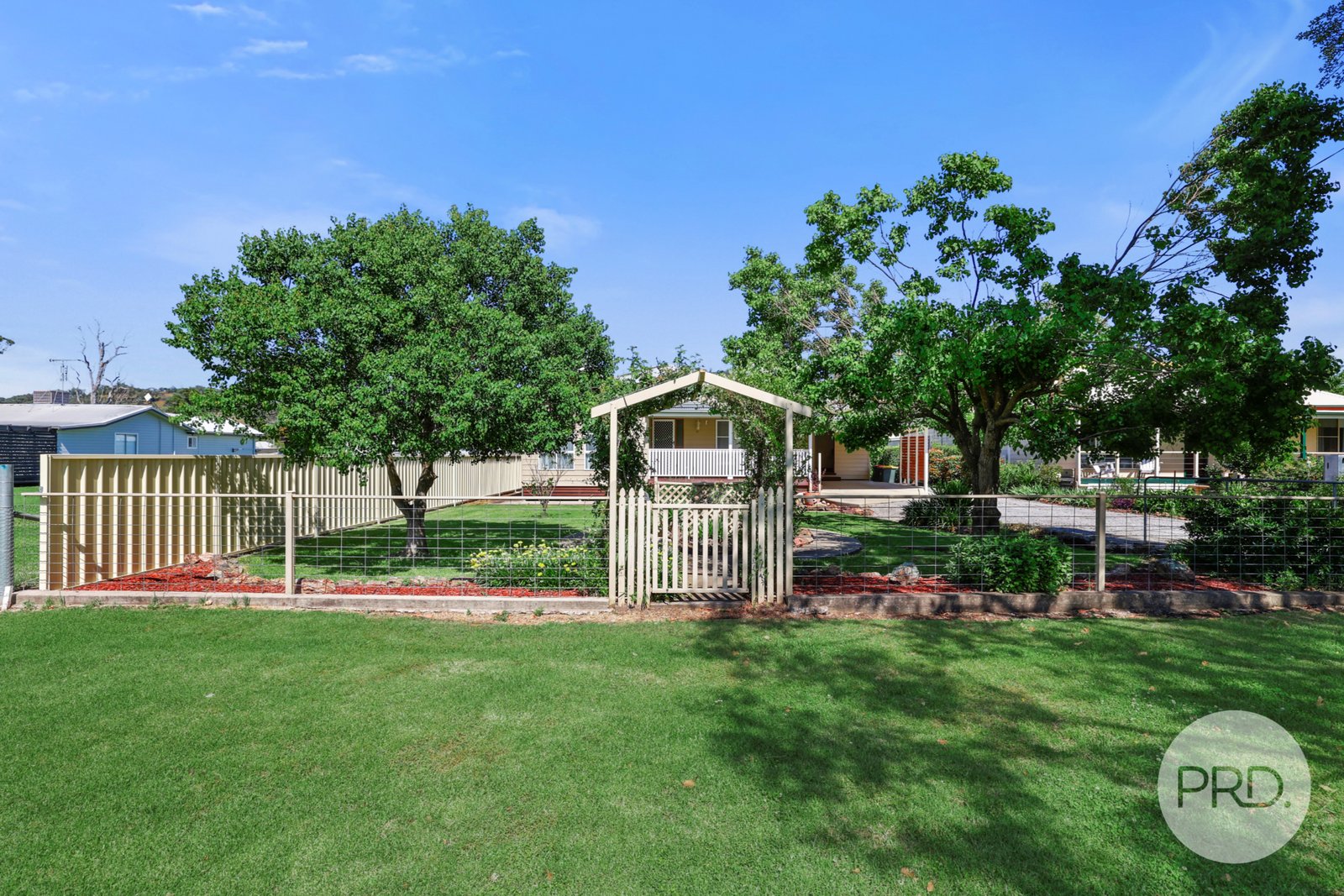 11 Duncan Street WOOLOMIN 6