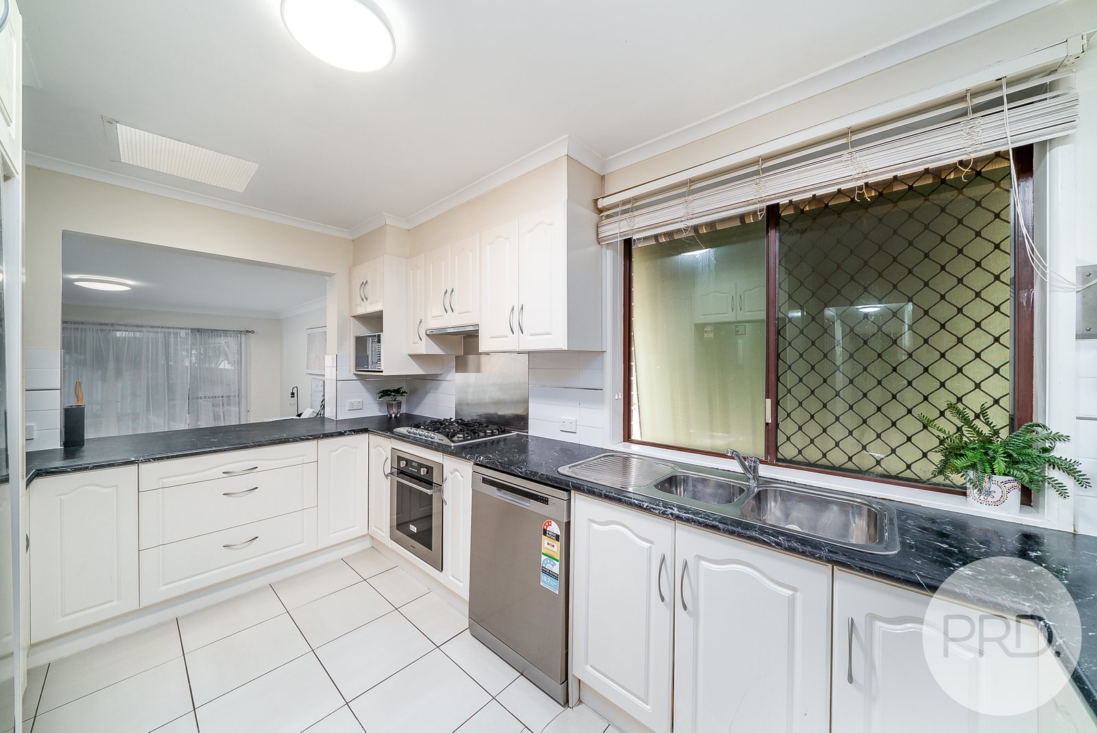 11 Dunn Avenue FOREST HILL 5