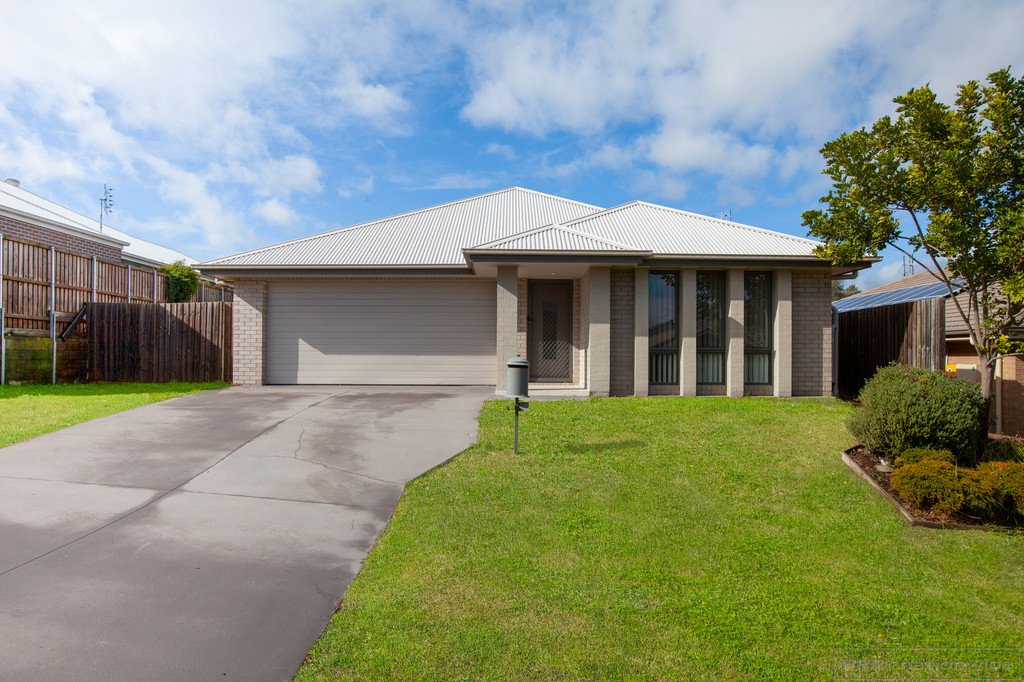 11 Dunnart Street ABERGLASSLYN 1