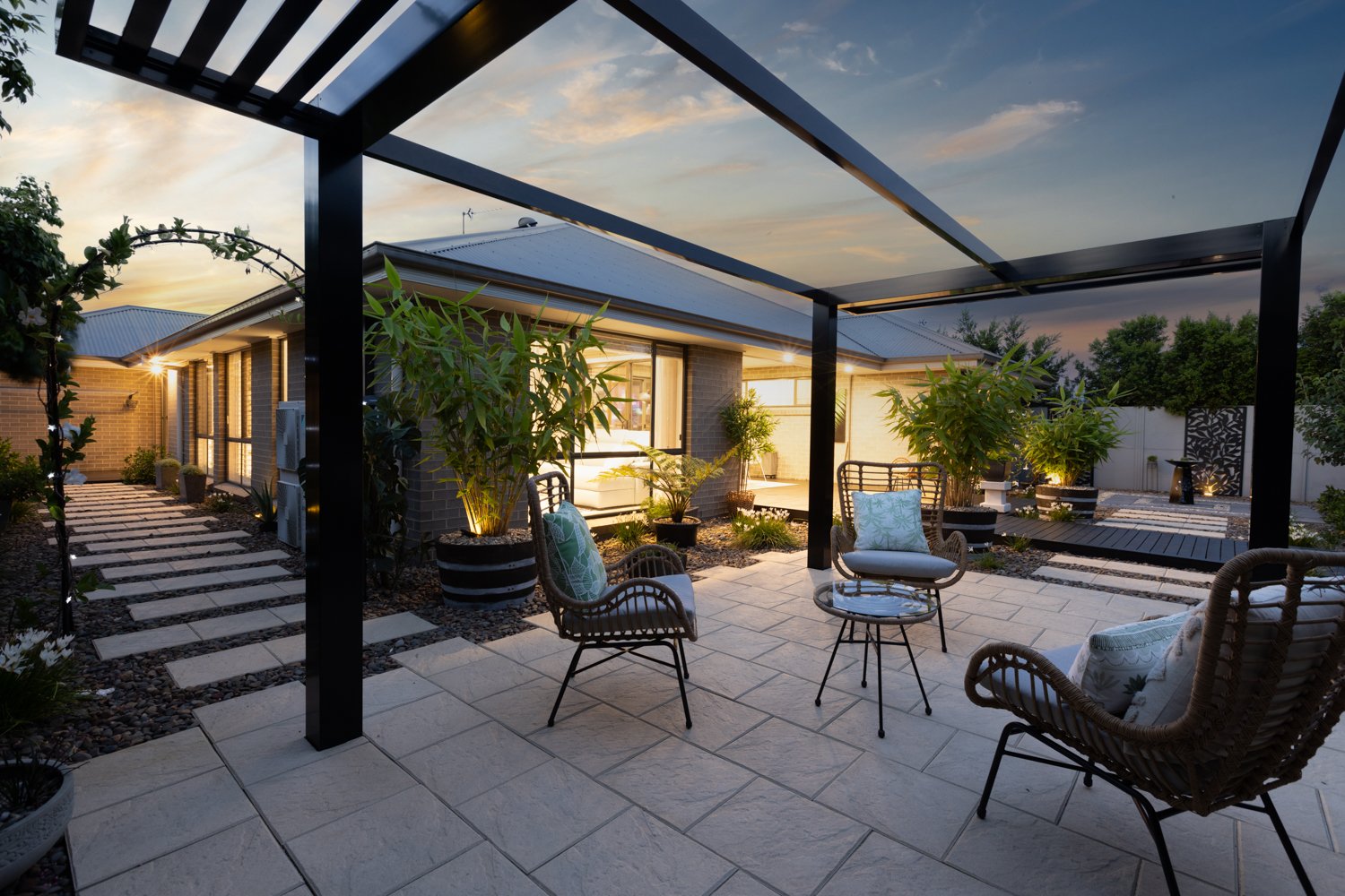 11 Dunnett Avenue NORTH ROTHBURY 6